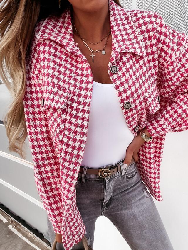 Veste utilitaire pour femmes avec deux poches poitrine et design structuré Chic & Stil