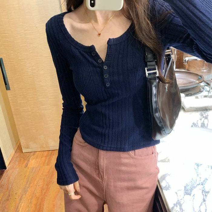 Women's fitted rib top with button detail