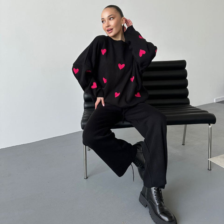 Casual knit sweater for women with heart patterns Lune London