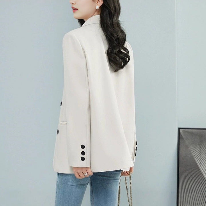 Blazer oversized élégant pour femmes avec patte de boutonnage double et détails élégants Chic & Stil