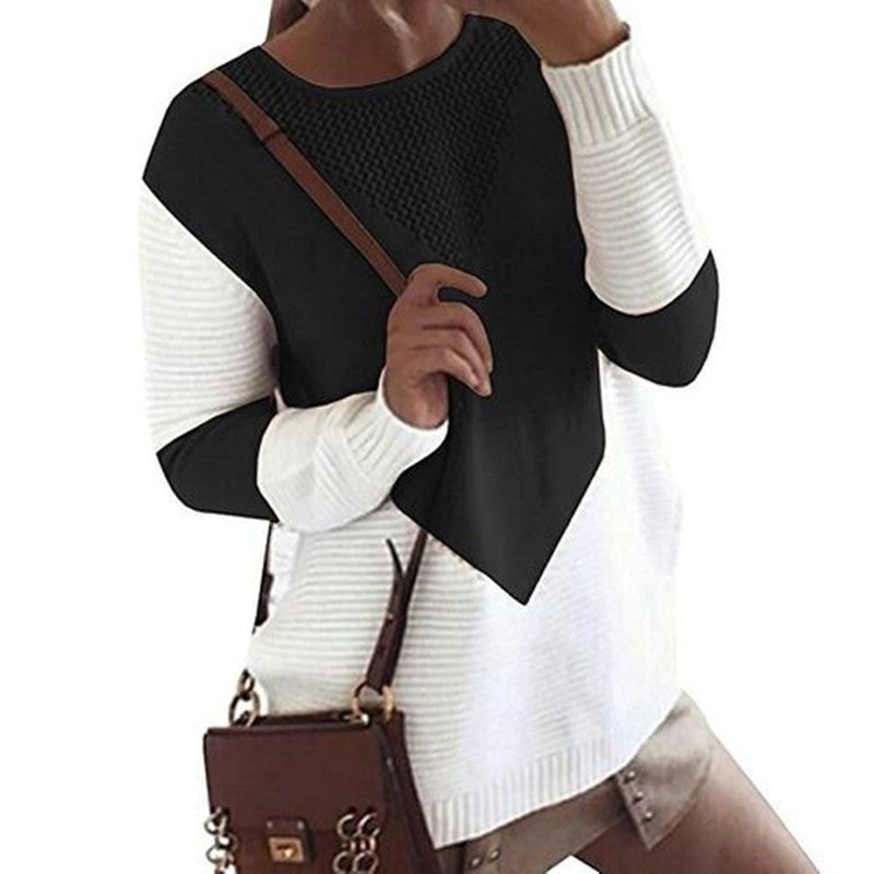 Knitted oversized sweater for women with a modern geometric design and a breathable structure Lune London.