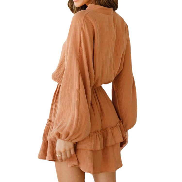 Robe-blouse pour femmes avec détails froncés et coupe cintrée Chic & Stil