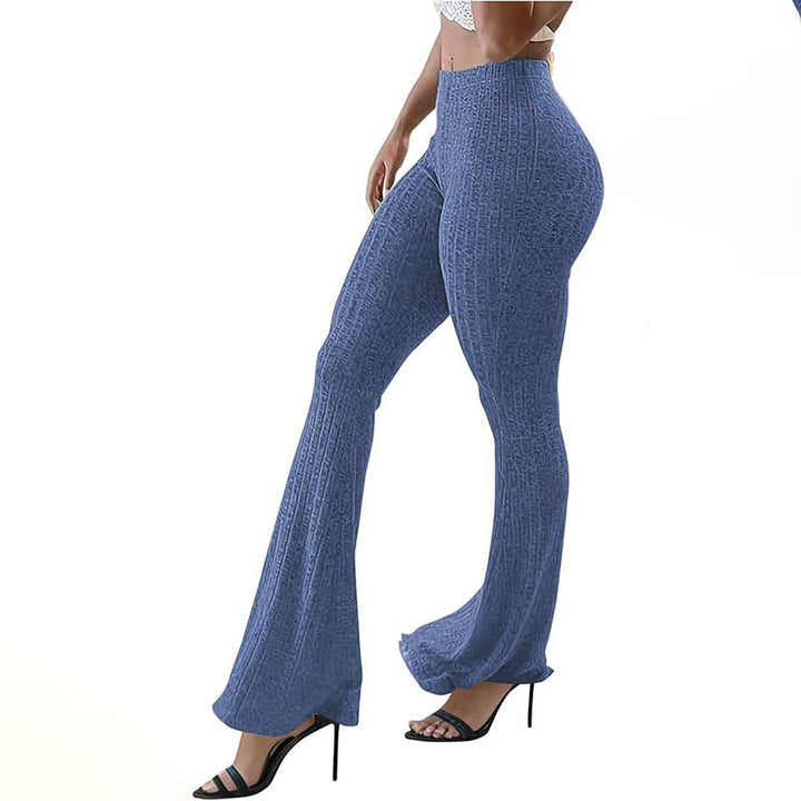 Jeans leggings évasés pour femmes avec une texture gaufrée tendance Lune London