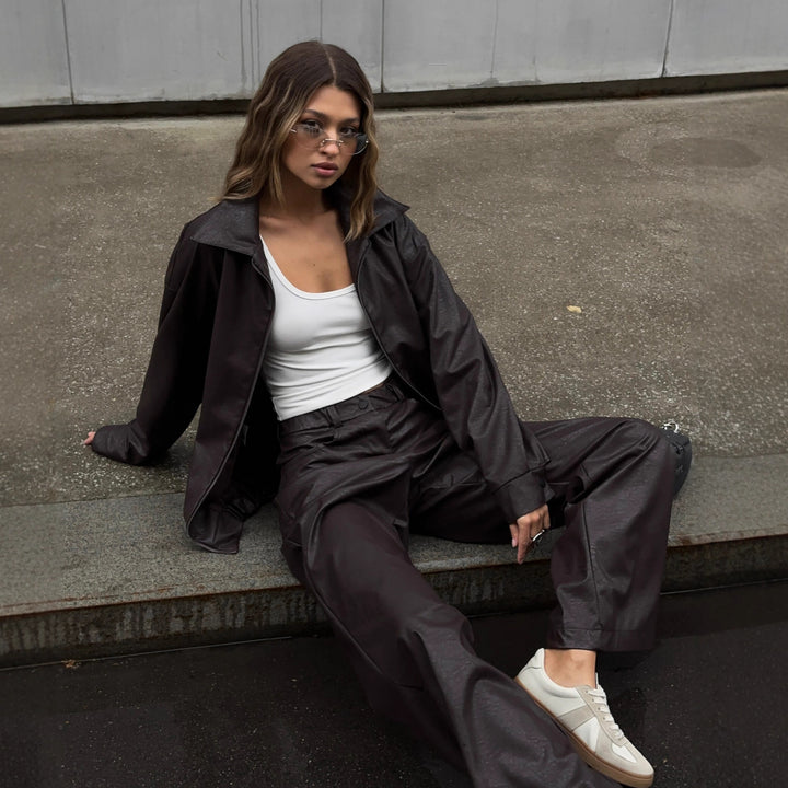 Casual synthetic leather set for women with oversized jacket and comfortable pants Lune London