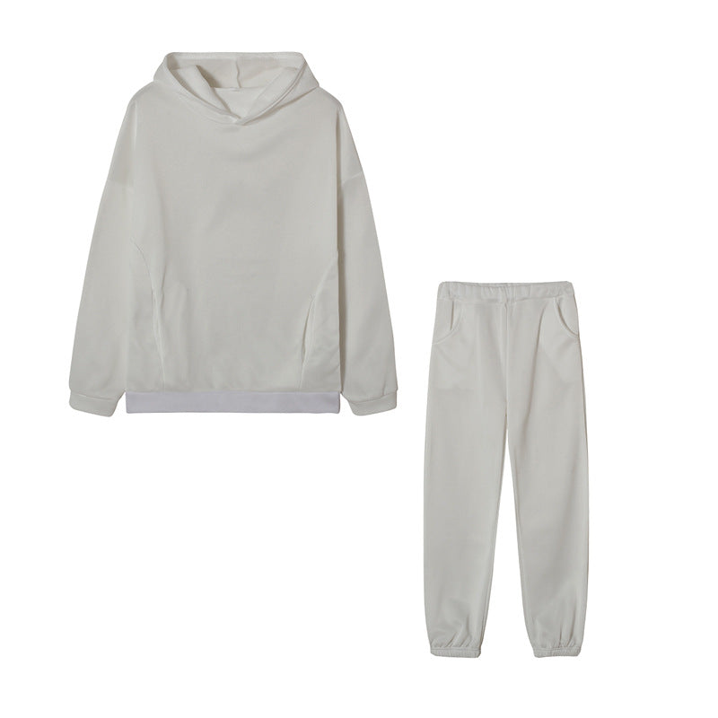 Ensemble de sweat à capuche sportif et de pantalon de jogging Chic & Stil pour femmes