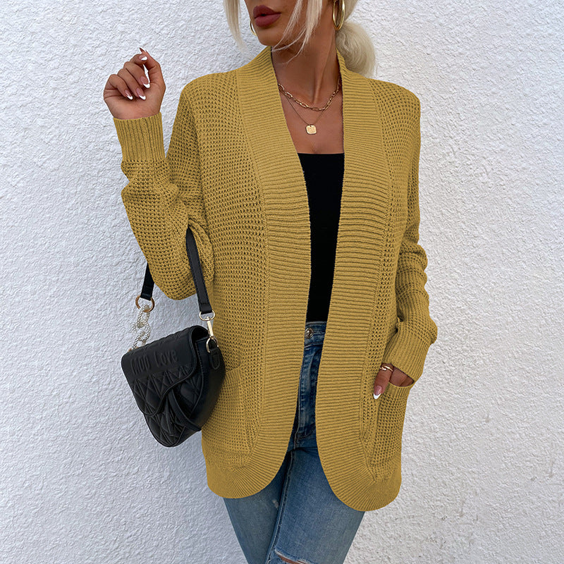 Knitted jacket for women with a relaxed fit and open pockets Lune London