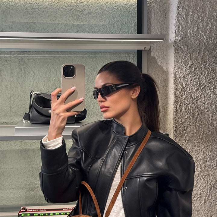 Veste en cuir synthétique élégante pour femmes avec col relevé élégant et design texturé Chic & Stil
