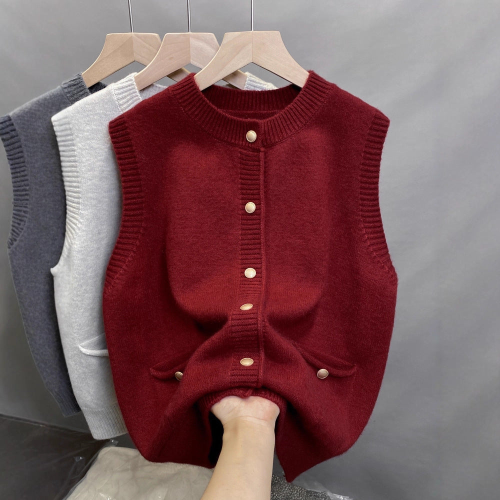 Knit vest for women with button details and practical pockets Lune London