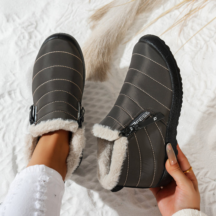Women Comfortable Winter Boots with Cozy Lining Lune London