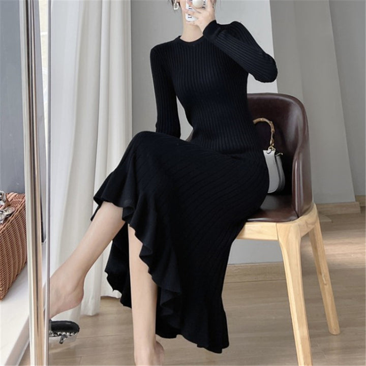 Knit dress for women with an elegant ribbed structure and a fluid hem Lune London
