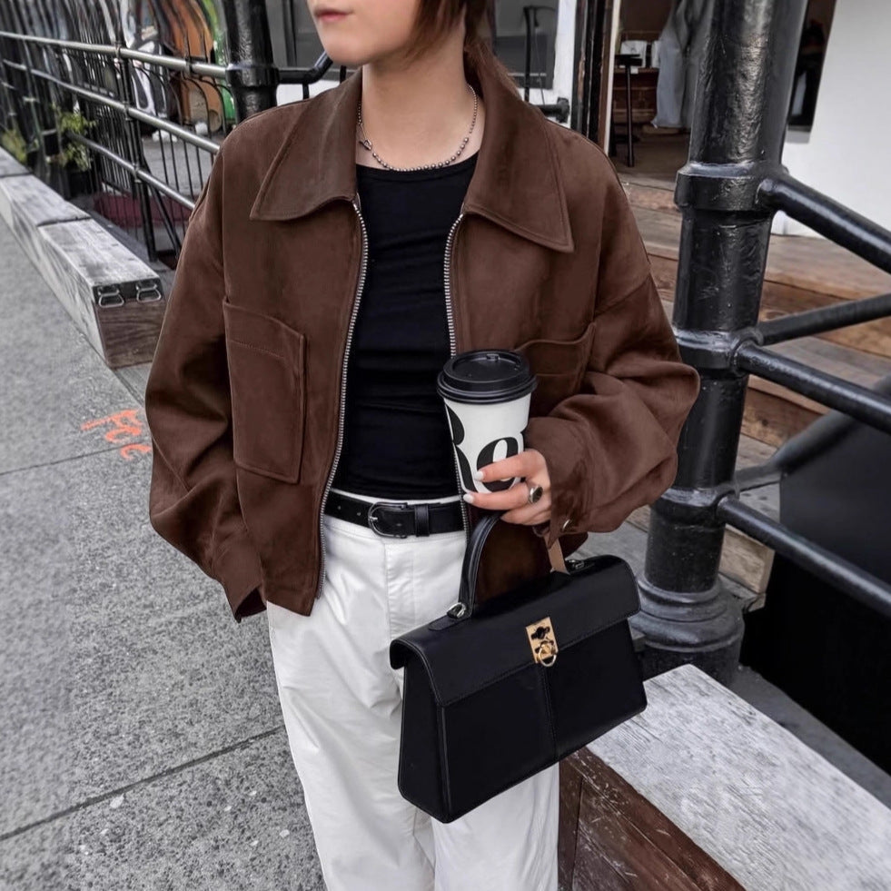 Oversized suede jacket for women with practical pockets Lune London