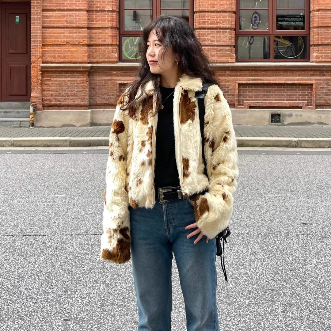 Elegant faux fur jacket for women with chic and stylish animal design