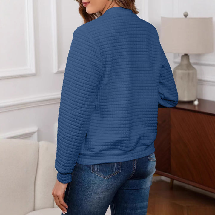 Quilted jacket for women with a modern design and practical pockets Lune London