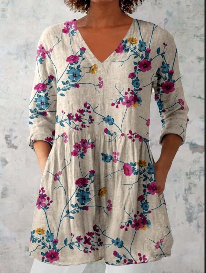 Shirt dress for women with a floral design and practical pockets Chic and Style