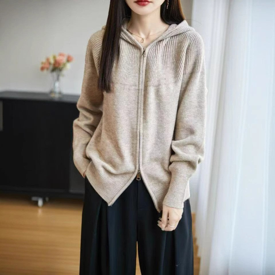 Cardigan à capuche pour femmes avec fermeture éclair Chic & Stil