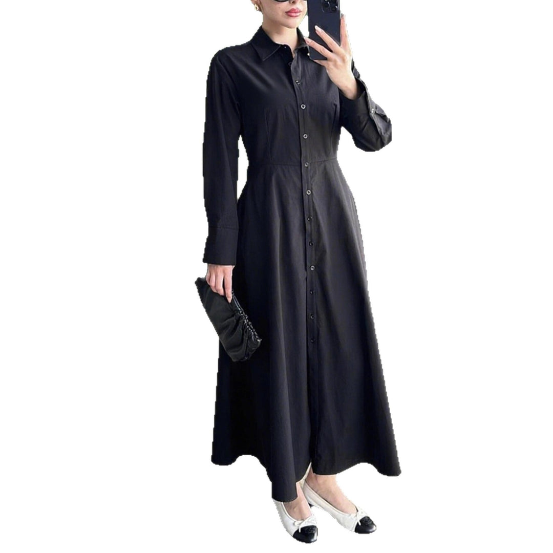 Shirt dress for women with elegant button placket and fitted silhouette Lune London