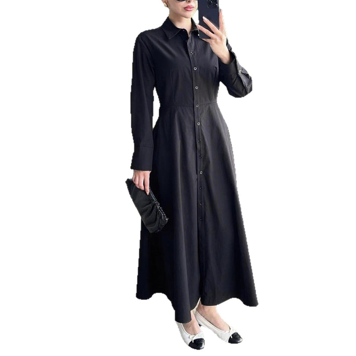 Shirt dress for women with elegant button placket and fitted silhouette Lune London