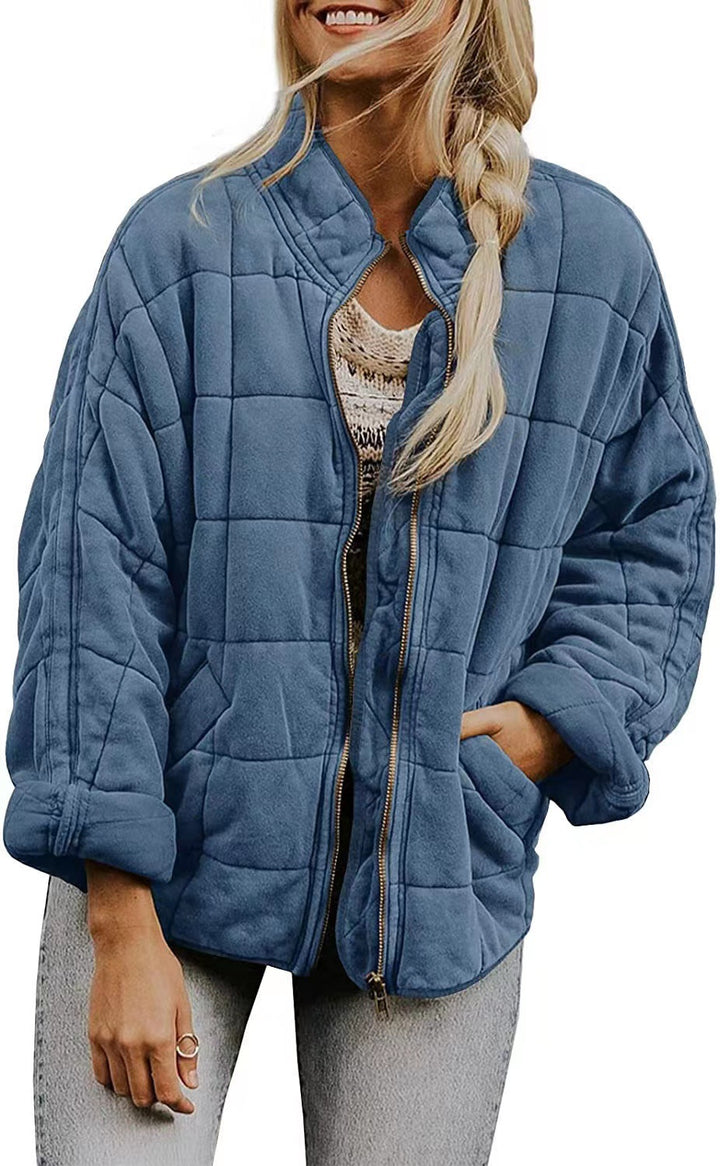 Ladies Chic down jacket with practical zipper and large pockets Lune London