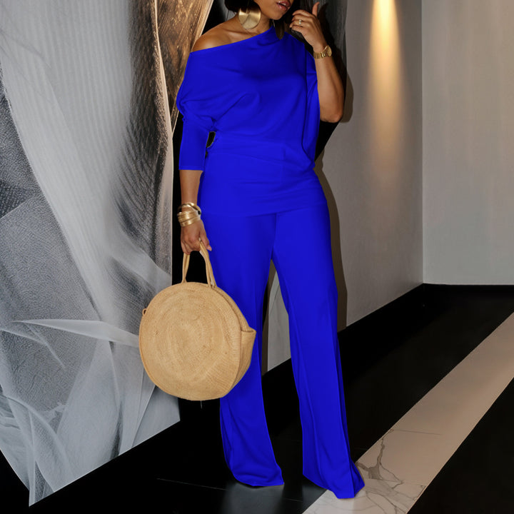 Woman Elegant set with a beautiful one-shoulder top and wide pants Lune London