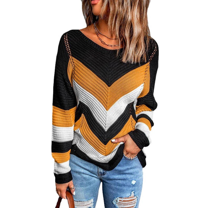 Fashionable knitted sweater for women with chevron pattern and relaxed fit Lune London