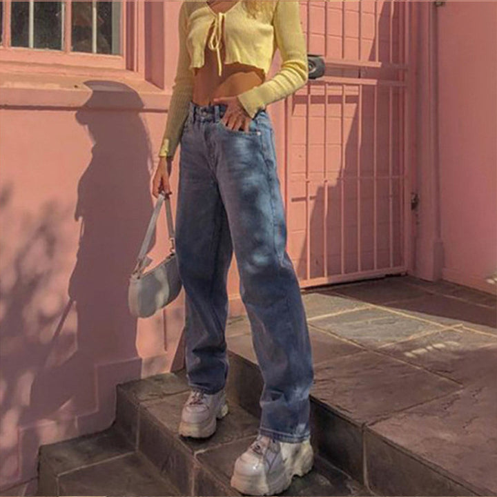 Women's wide High-Waist Jeans with a casual cut and fashionable accents Lune London