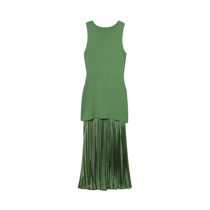 Maxi dress for women with pleated skirt and fitted top Chic und Stil