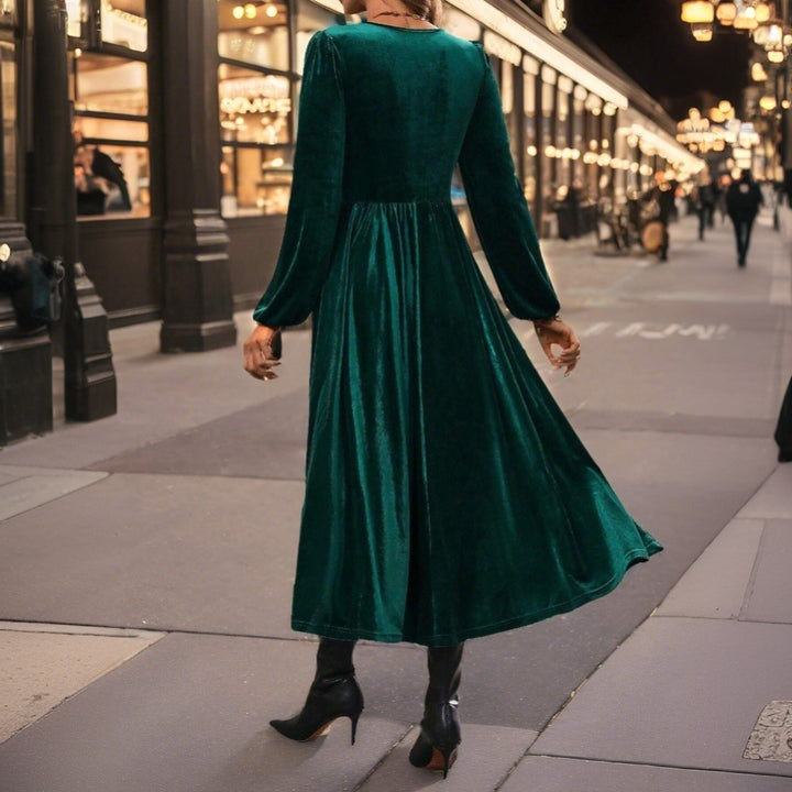 Robe midi en velours pour femme avec design élégant à enrouler et décolleté profond en V Chic & Stil