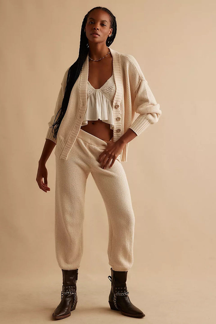 Ladies Casual Knit Loungewear Set with Loose Top and Comfortable Pants Lune London