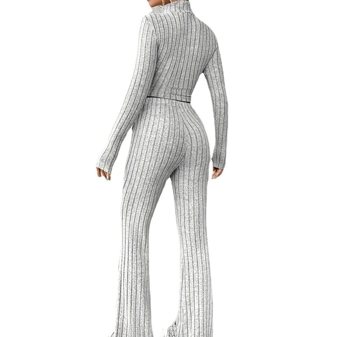 Casual women's clothing in crop-top and flared pants set Lune London
