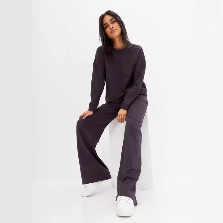 Casual and modern lounge set for women Lune London