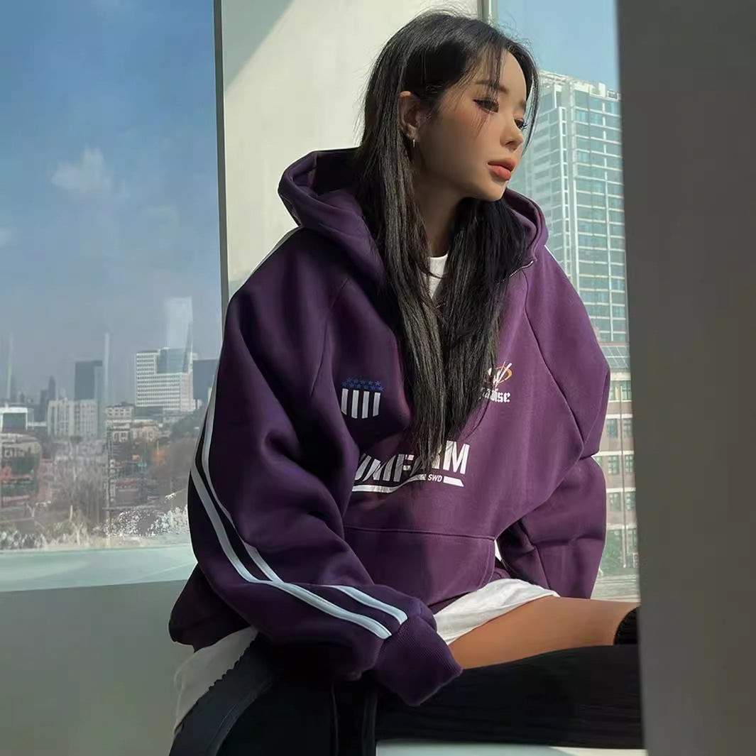 Oversized hoodie for women with eye-catching graphics Lune London