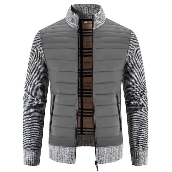 Quilted jacket for men with modern knit sleeves and a high collar Lune London