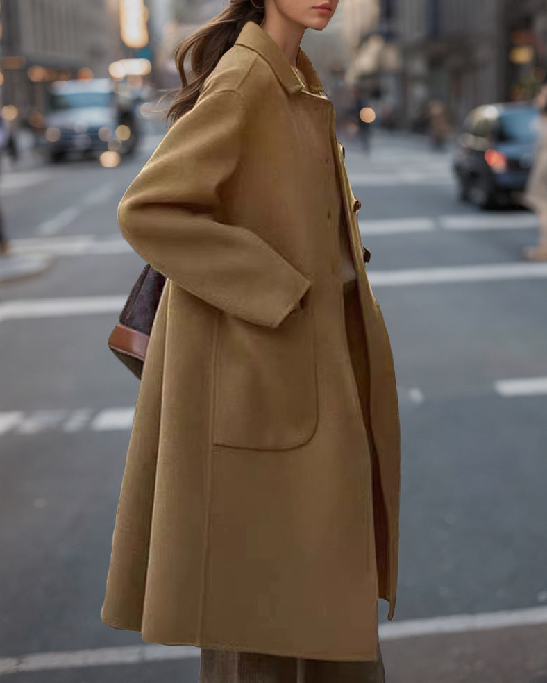Elegant wool coat for women with high pockets and classic lapels Lune London