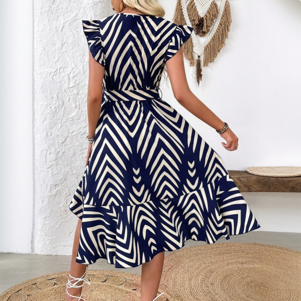 Robe d'été pour femme avec des manches à volants et un motif graphique Chic & Stil