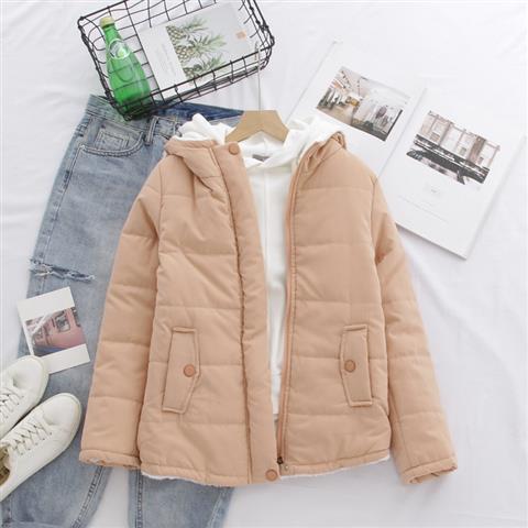 Quilted transitional jacket for women with hood and practical pockets Lune London