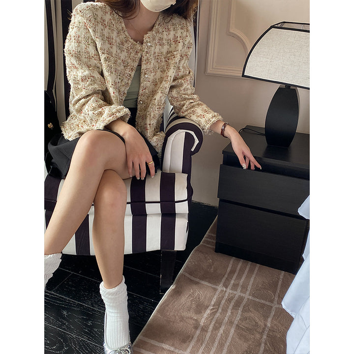 Women's elegant and structured boucle jacket Chic & Stil