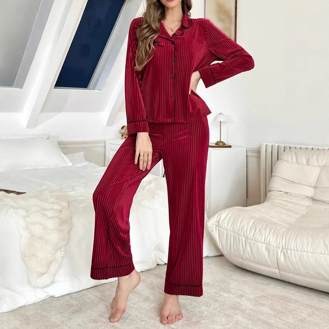 Ladies Luxurious Pajama Set with Fine Lune London Stripes