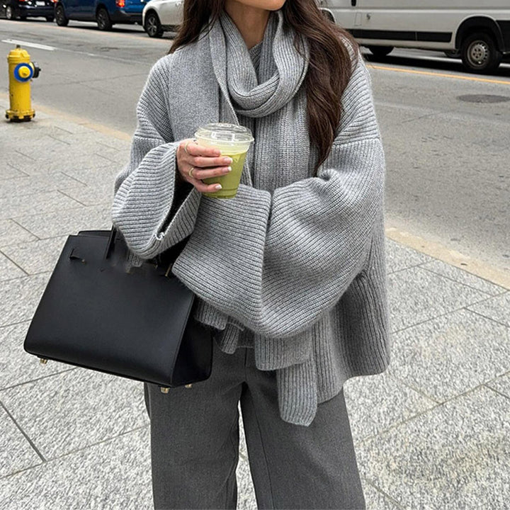 Ladies loose-knit cardigan with soft scarf Lune London