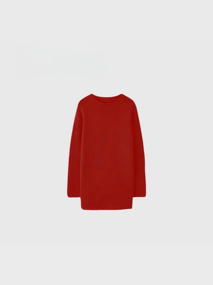 Comfortable knitted sweater for women with a loose fit and round neck Lune London
