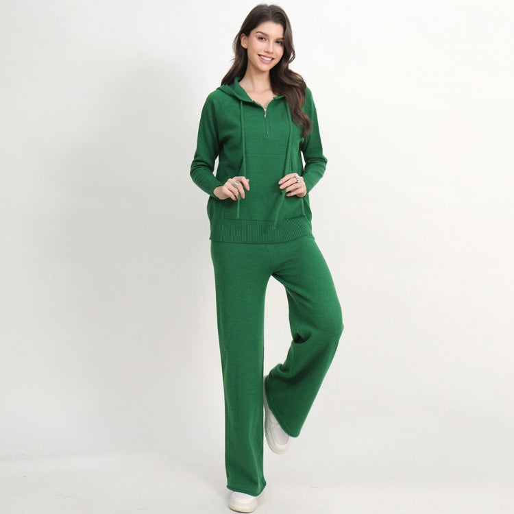 Casual knit loungewear set for women with hood and wide leg Lune London