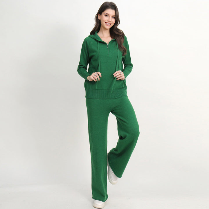 Casual knit loungewear set for women with hood and wide leg Lune London