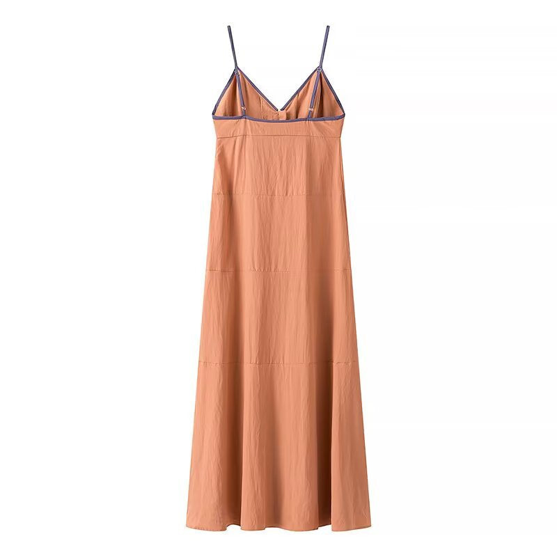 Maxi dress for women with fine button details and a delicate V neck Lune London