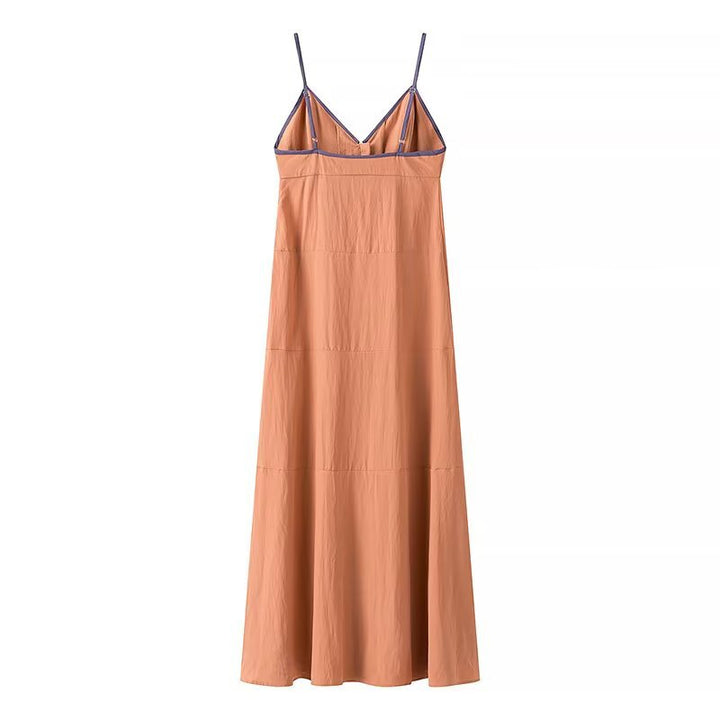 Maxi dress for women with fine button details and a delicate V neck Lune London