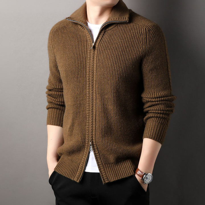 High-quality wool turtleneck sweater for men Lune London