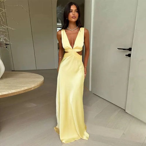 Women’s evening dress with deep V-neck and sophisticated cut-out details Lune London