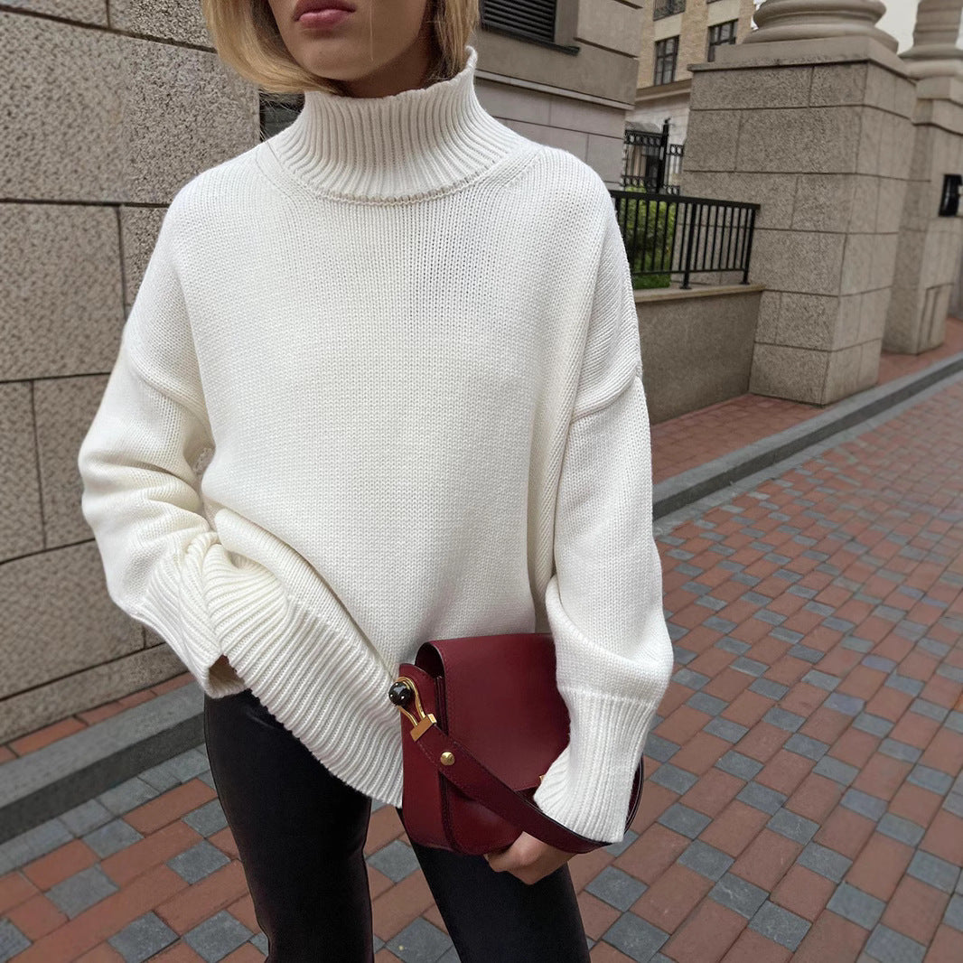 Oversized turtleneck sweater for women in soft knit Lune London