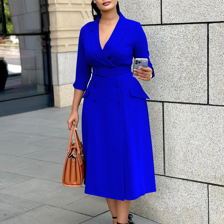 Women's trench coat with belted waist and luxurious details Lune London