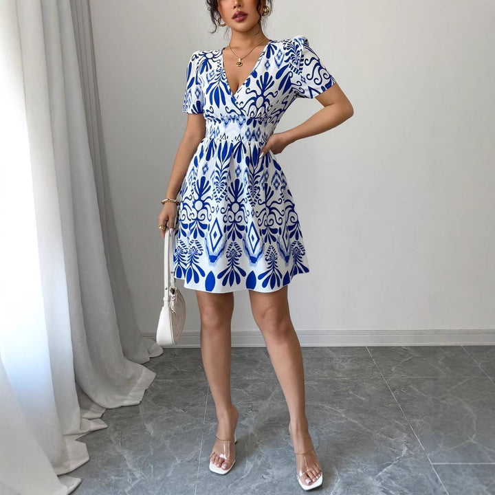 Playful summer dress for women with V-neck Lune London