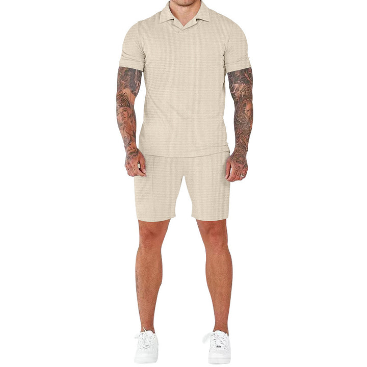 Casual short-sleeve men’s set with textured design and modern mock collar Lune London
