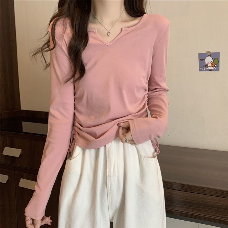 Women's versatile long-sleeve shirt with stylish V-neck and gathering Chic & Stil